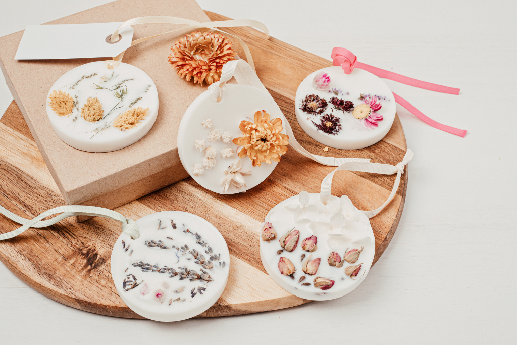 Sáp Thơm   Món đồ Nhỏ Nhưng Có Võ